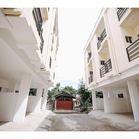 Oyo 789 Abn Residences Bacolod Exterior foto