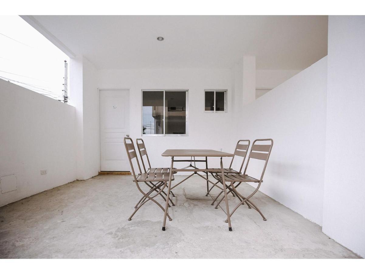 Oyo 789 Abn Residences Bacolod Exterior foto